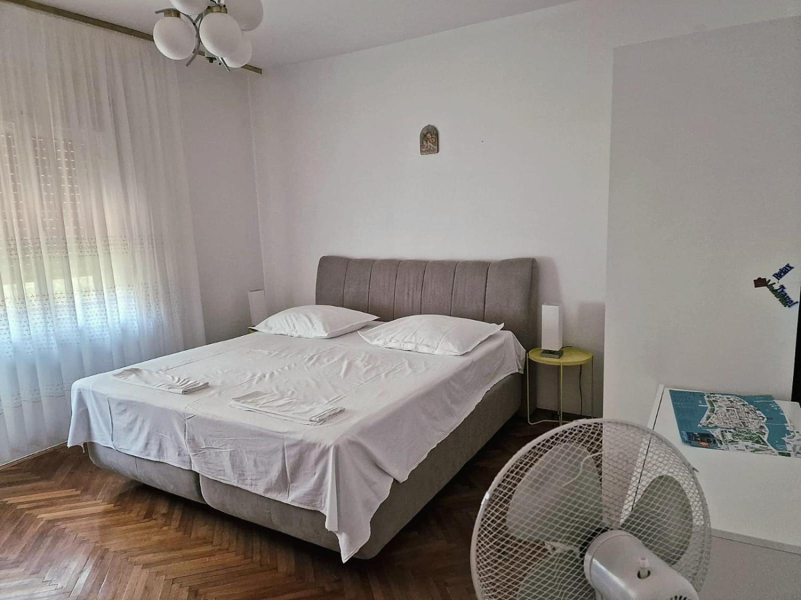Hana Apartments ザダル エクステリア 写真
